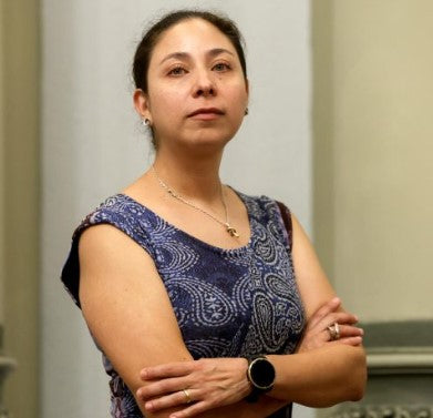 <em>Angela Vargas</em>